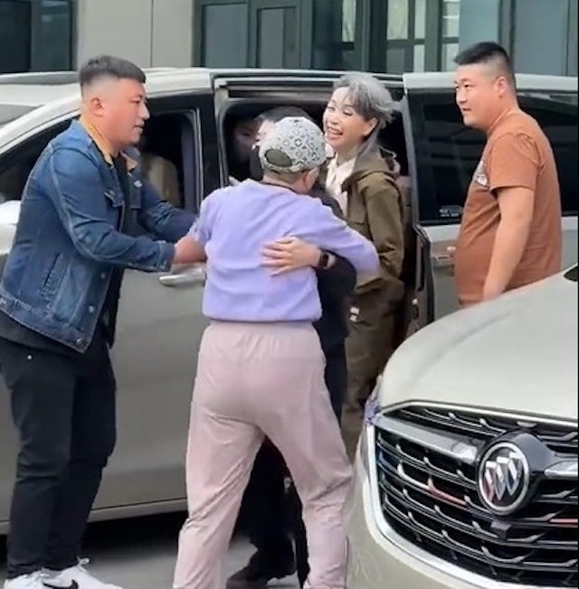 葉童指大家在影片中看到的不是事實全貌