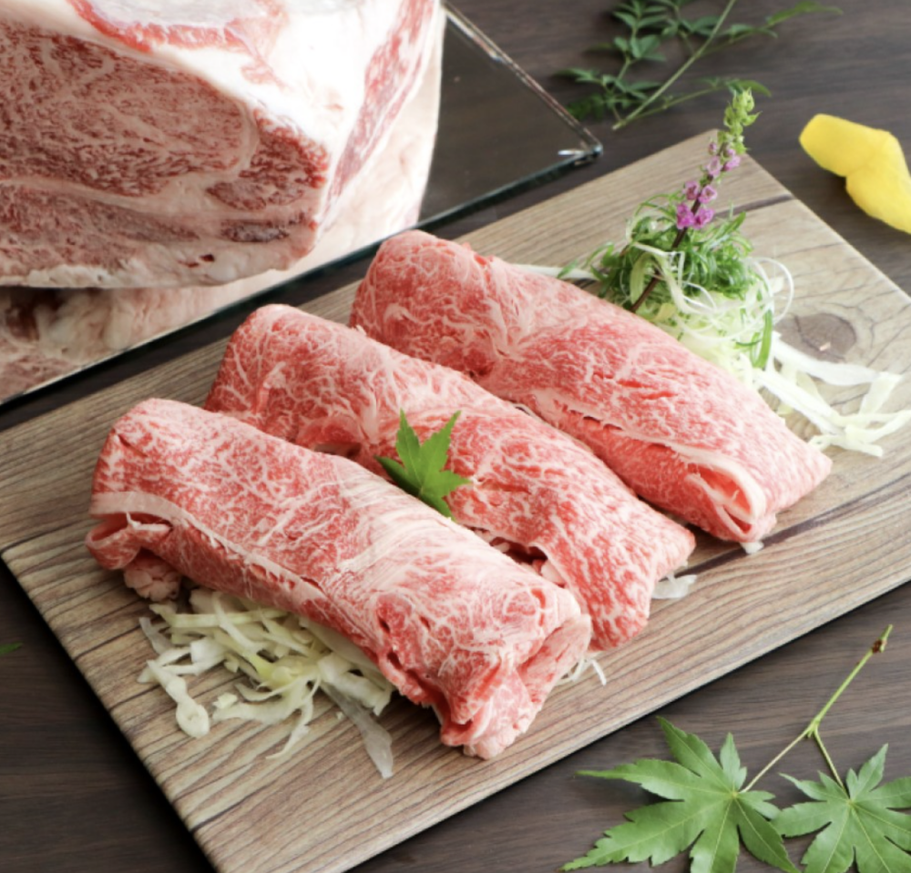 都會海逸酒店已經為壽星們準備好「生日禮物」，不但可以超優惠價任食日本A3和牛，更可享受甜品拼盤！