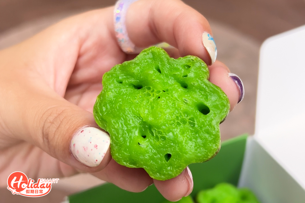 口感方面,入口鬆軟又不失煙韌感。