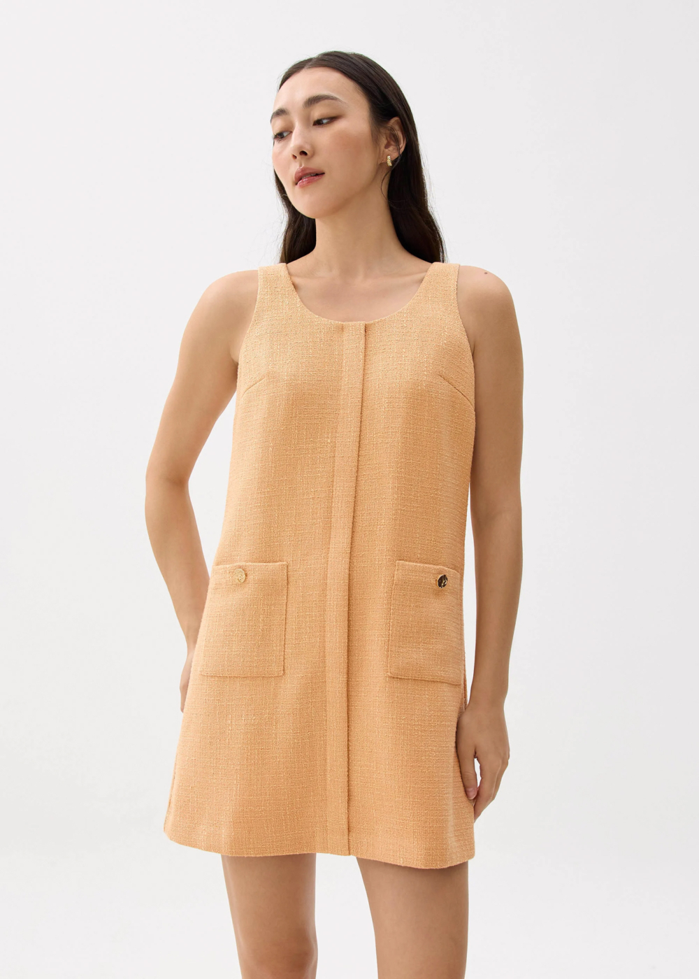 Tweed Scoop Neck Shift Mini Dress 原價$389,現以優惠價$195發售!