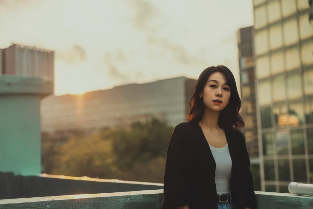 網友：「『有一種釋懷嘅感覺』釋懷由背叛嗰方講 幾好笑」