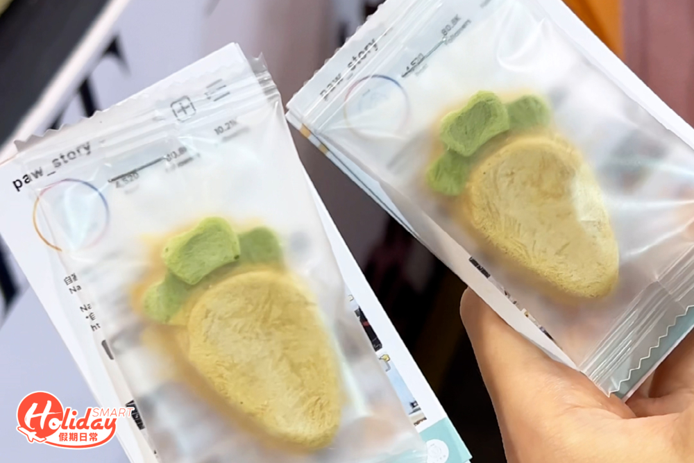 寵物乾糧、零食、玩具及清潔用品等都可以免費拿取。