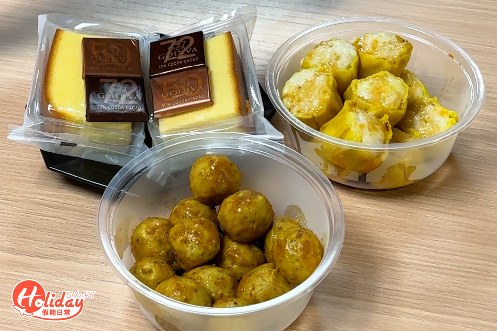 不同的入場方案中，指定價錢會贈送小食，玩樂之餘也能補充能量。