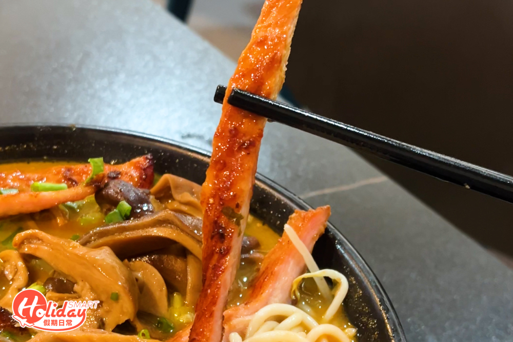 肉質切成條狀，入口爽脆，不過略嫌邊緣炭燒焦脆感不足，但也夠惹味，雖怪是人氣首選。