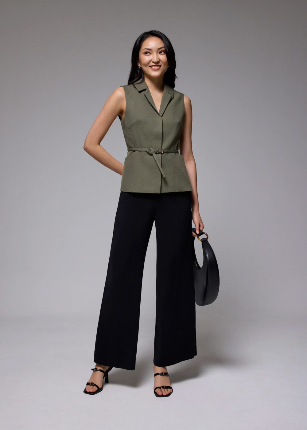 Ling Belted Tailored Vest原價$389,現以優惠價$175發售!