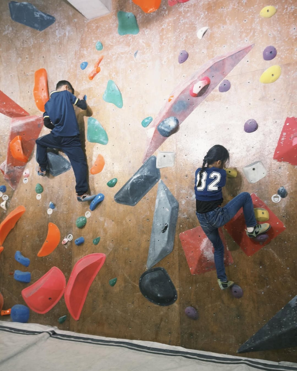 香港室內攀石場+抱石場推介|Campus Climbing。