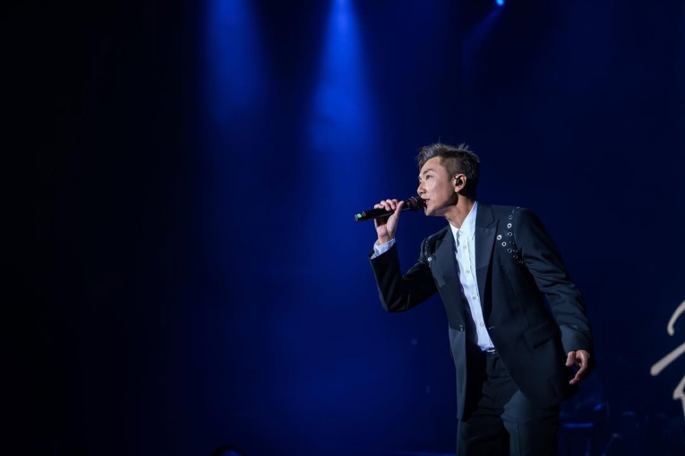 劉浩龍1出道至今近30年，雖然唱過多首經典金曲，不過演藝路一直較為平淡。