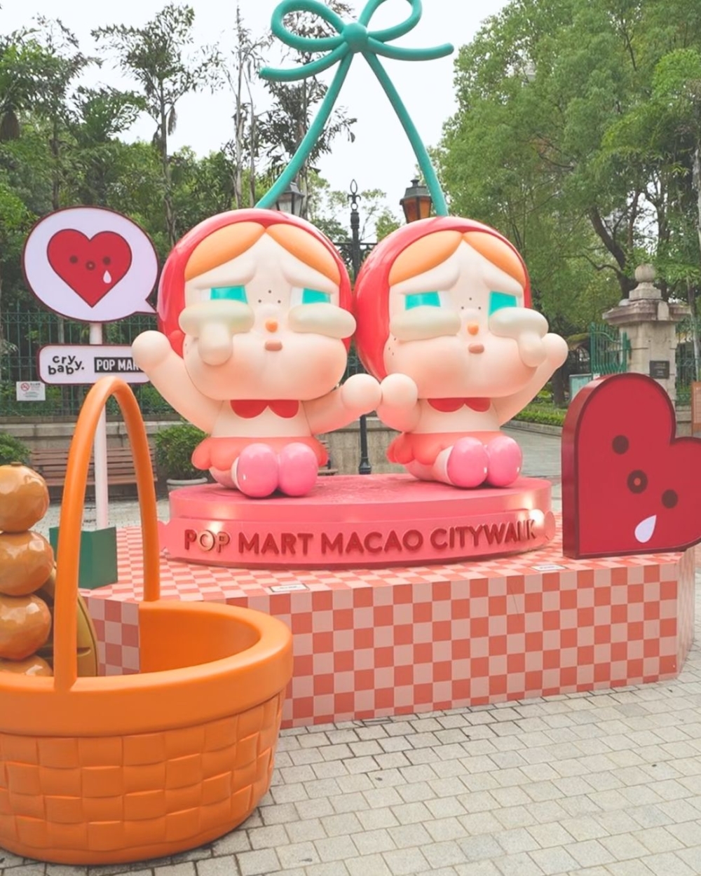 CRYBABY @ 白鴿巢前地