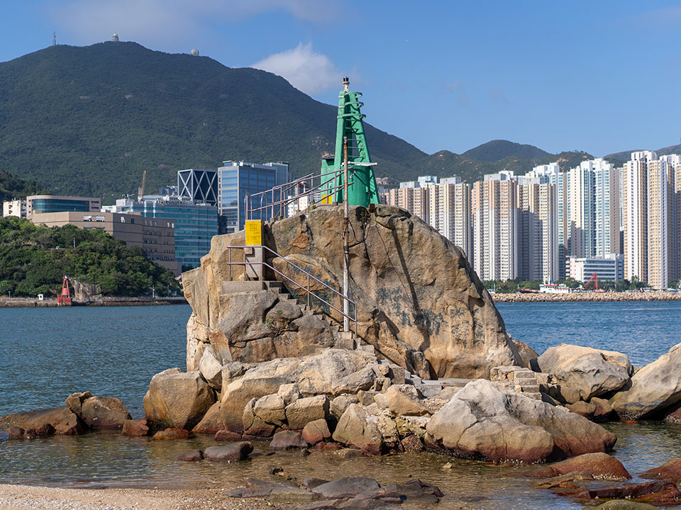 鯉魚門燈塔超適合文青打卡，相片出來氛圍感滿滿