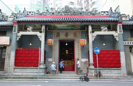 作為香港九龍最大的觀音廟,它是紅磡區唯一被列為香港一級歷史建築的場所。