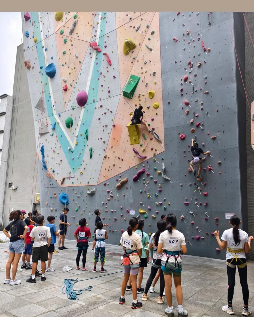 香港室內攀石場+抱石場推介|Keep Climbing Gym。