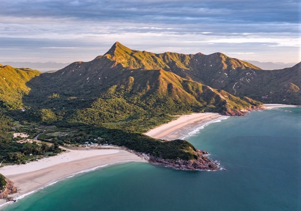 香港地質公園一日遊景點推薦：大浪灣。