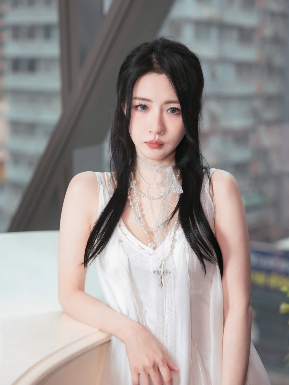 菊梓喬接受媒體訪問，當被問及吳保錡近期情況時，菊梓喬就立即割席