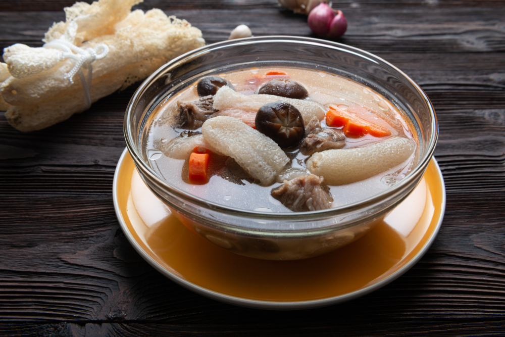 芡實、眉豆及栗子等有排毒、袪濕及強腎功效。有助清除腸胃中的廢物，去濕兼且還可以補腎。