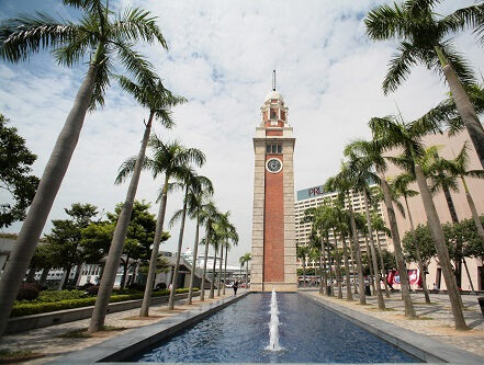 為紀念鐘樓鐘鳴百年，每日上午8點至午夜12點會整點報時，重現歷史回響。