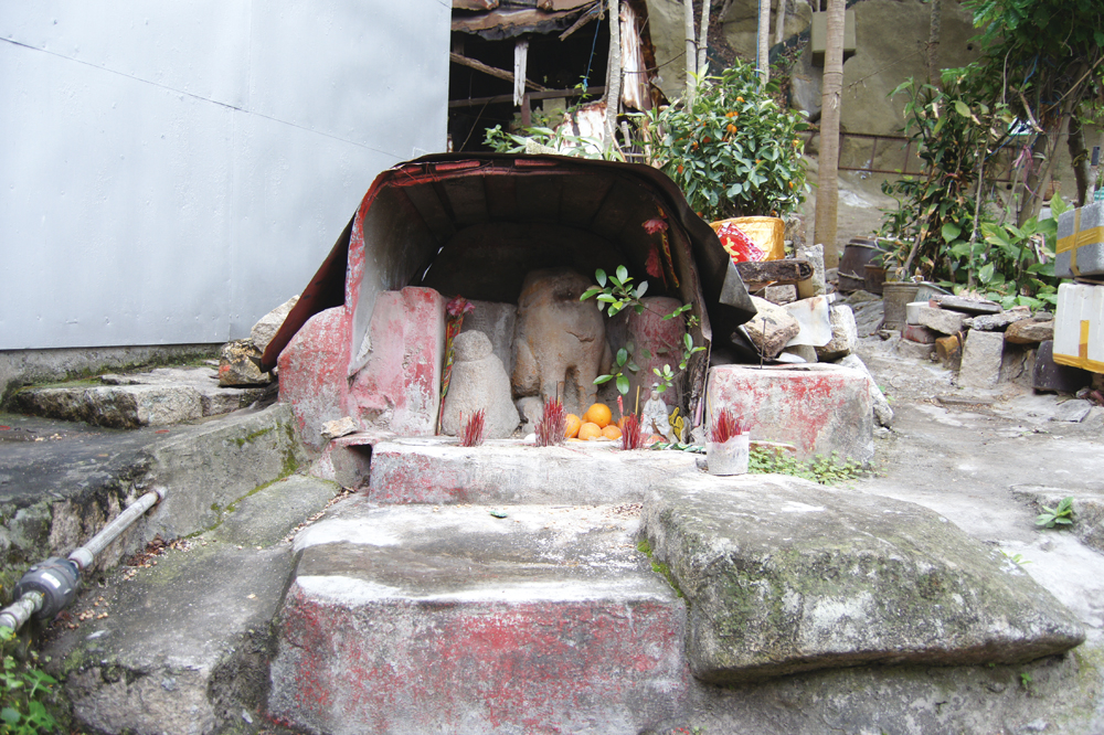 大澳好去處：石狗神壇。