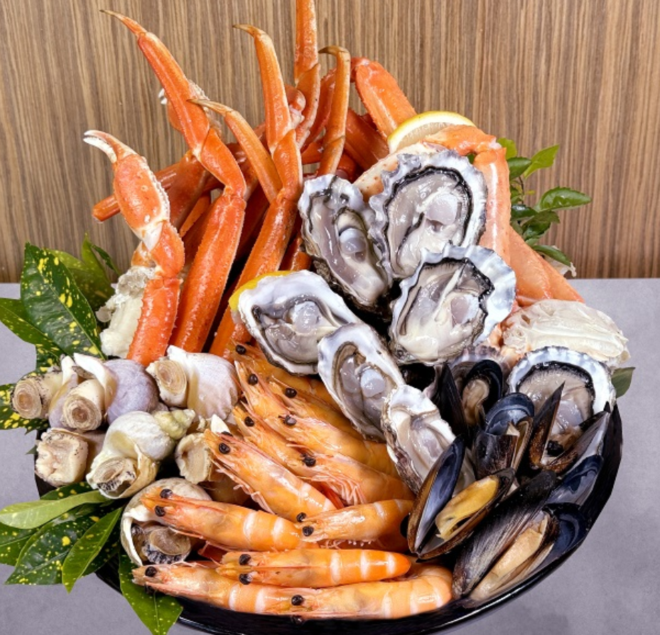 8月自助餐優惠｜8度海逸酒店 - 假日自助午餐 成人買二送二