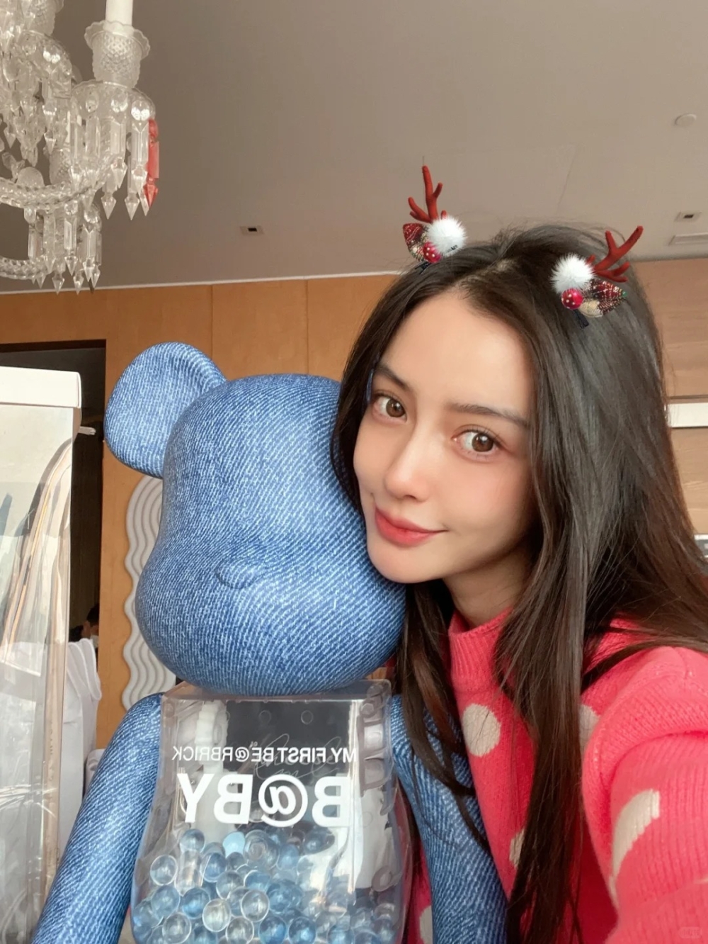 當中最貴的更竟然是最細的行李箱價值逾4萬，果然財力驚人！