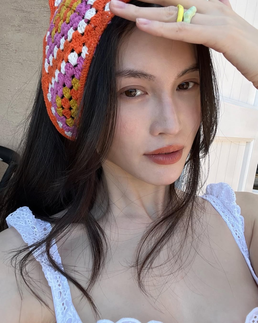 網民揣測何穗想息影秘婚，更有網民推測她是懷孕所以神隱多月。