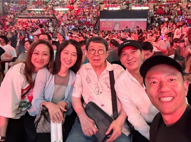 日前夏韶聲開演唱會，張家輝與關詠荷二人就有激罕合體現身，以行動親自打破流言！