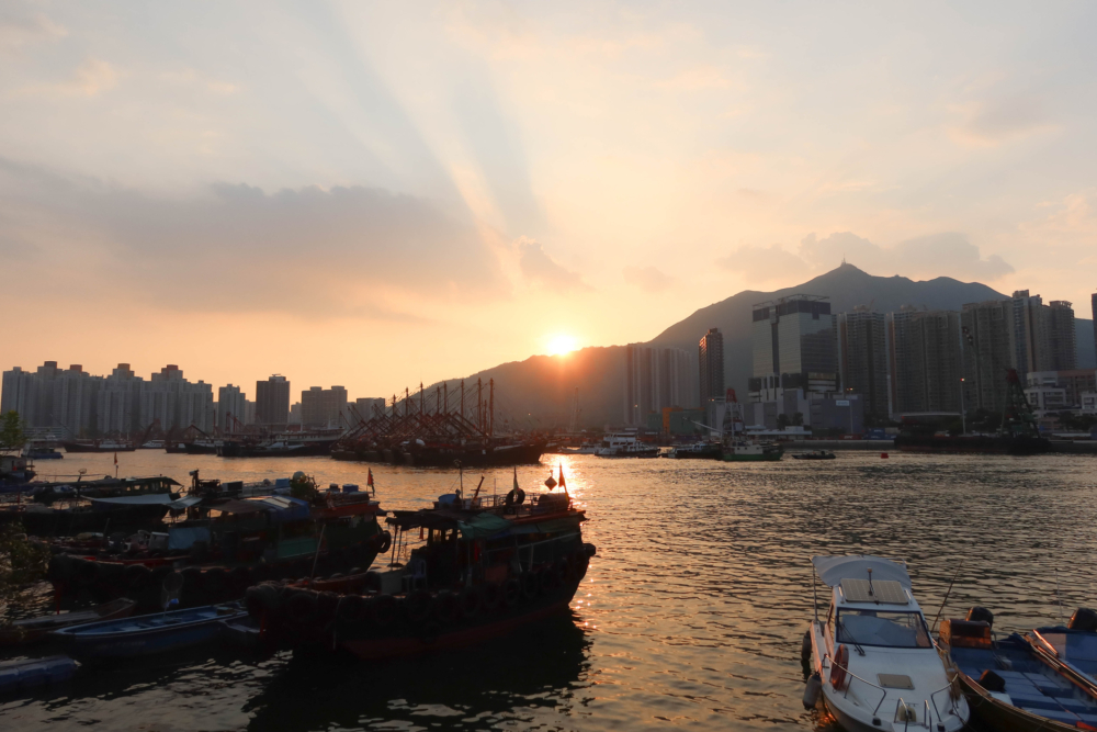 香港日落好去處：屯門黃金海岸。