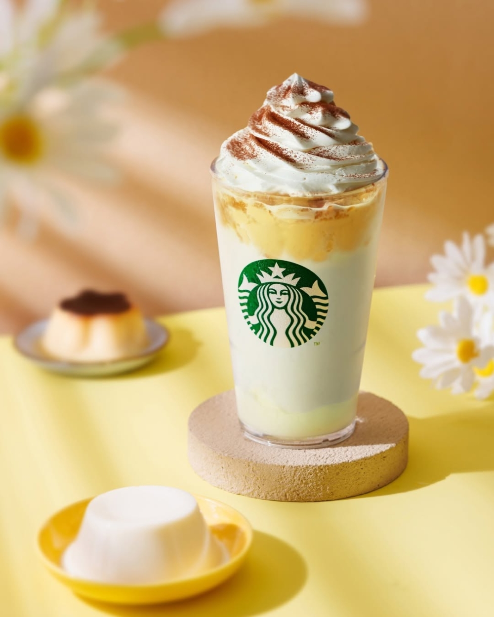 「牛奶雞蛋布甸忌廉星冰樂」