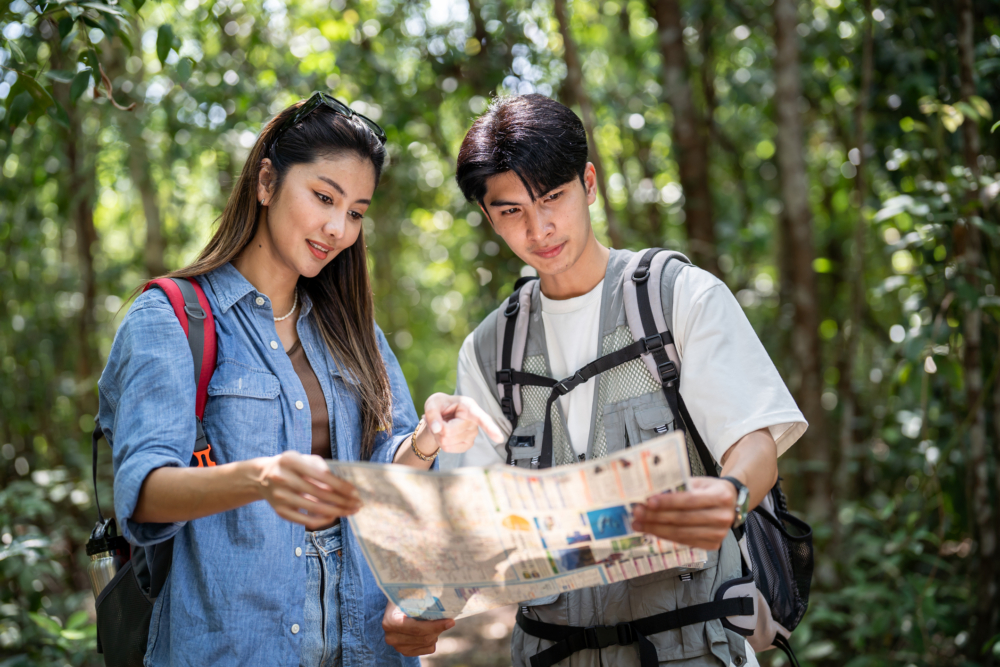 在享受大自然的同時，安全和準備工作也不容忽視。