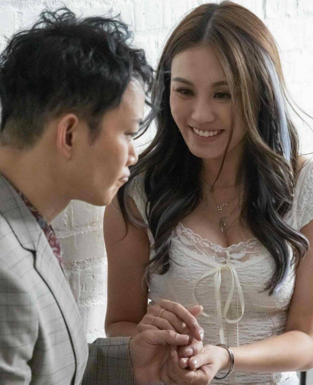 劇中蘇韻姿飾演一個為了迷倒敖嘉年而施展渾身解數的角色