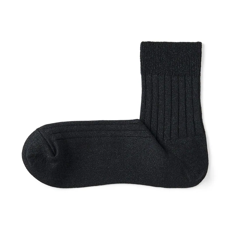 男裝和紙混紡直角襪，採用日本紙與棉紗捻合而成的紗線