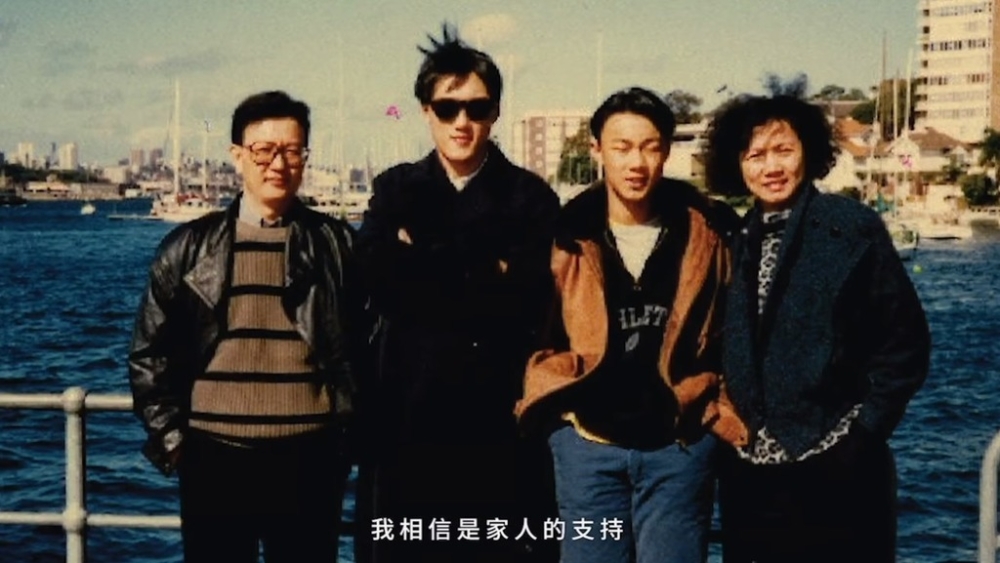 網友：「是雙胞胎吧」