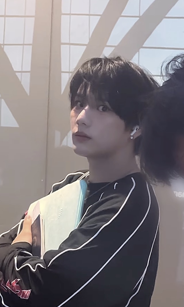 SING反應超可愛，影片上傳後亦迅速被瘋傳。