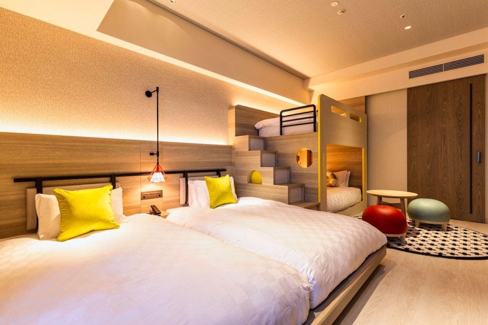 東京灣潮見王子大飯店是前往迪士尼樂園最受歡迎的東京親子酒店之一,距離東京站和迪士尼僅3站路程。