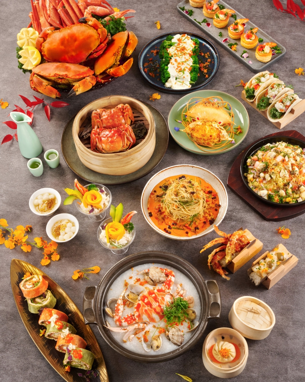 西貢 WM 酒店 WM Café 推出「金秋蟹香自助晚餐」,週末每位送清蒸大閘蟹一隻,並無限量供應多款環球冰鎮海鮮及焗釀蟹蓋等創意蟹料理。