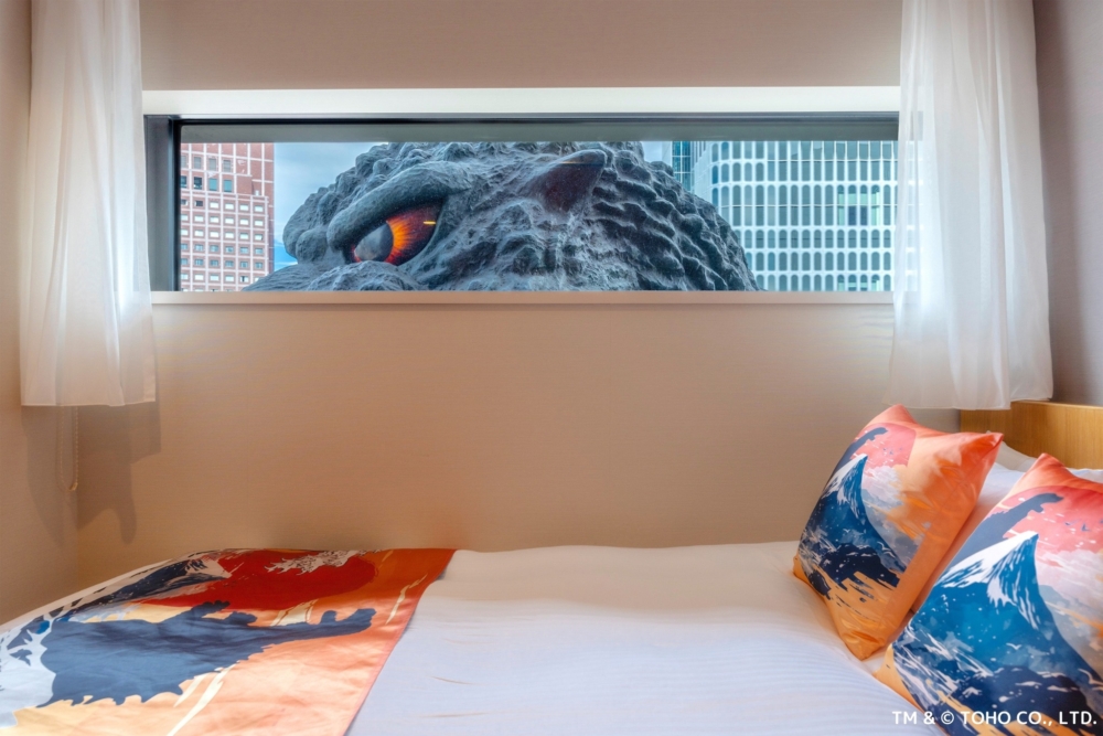 格拉斯麗新宿酒店位於新宿中心,以獨特的「哥吉拉主題房」和巨大的哥吉拉頭地標深受小朋友喜愛。