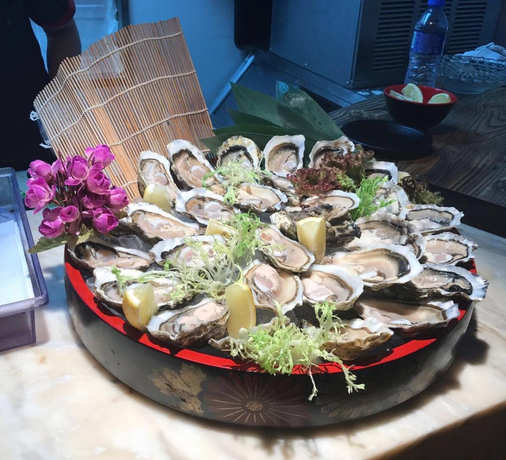 主打刺身放題的「大本瀛」可說是旺角區的人氣名店。