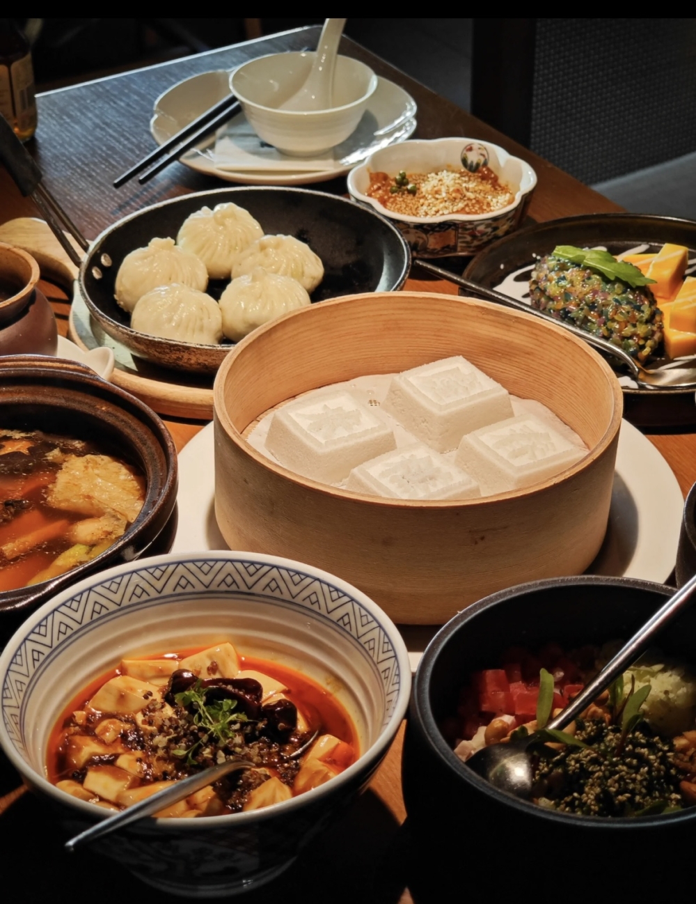 超人氣慶春朴門就出名要排隊，但味道都是值得等，想試就記得早點去！