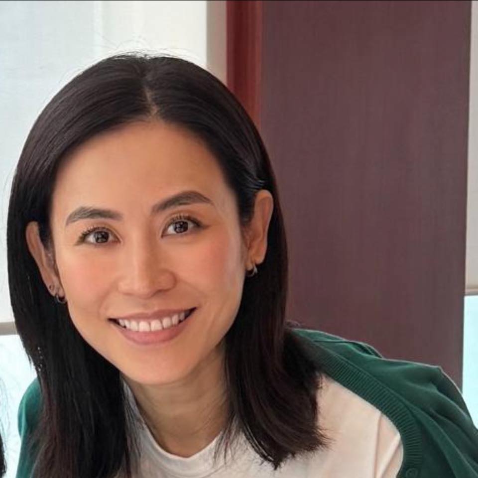 現年55歲的宣萱近期人氣突然彈起，早前加入Threads與網民瘋狂互動，意外地令其人氣越來越高受到關注。