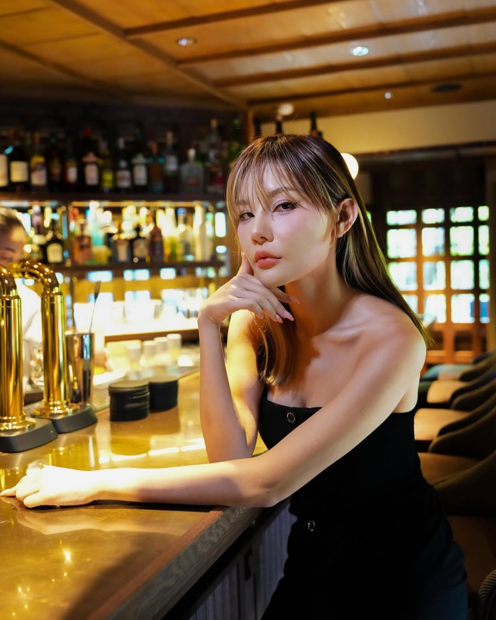 近來自五索頻頻大方分享生活後，就見留言有逆轉趨勢，甚至有不少網友表示期待看兩人更多的日常影片，果然是「最強小三」！