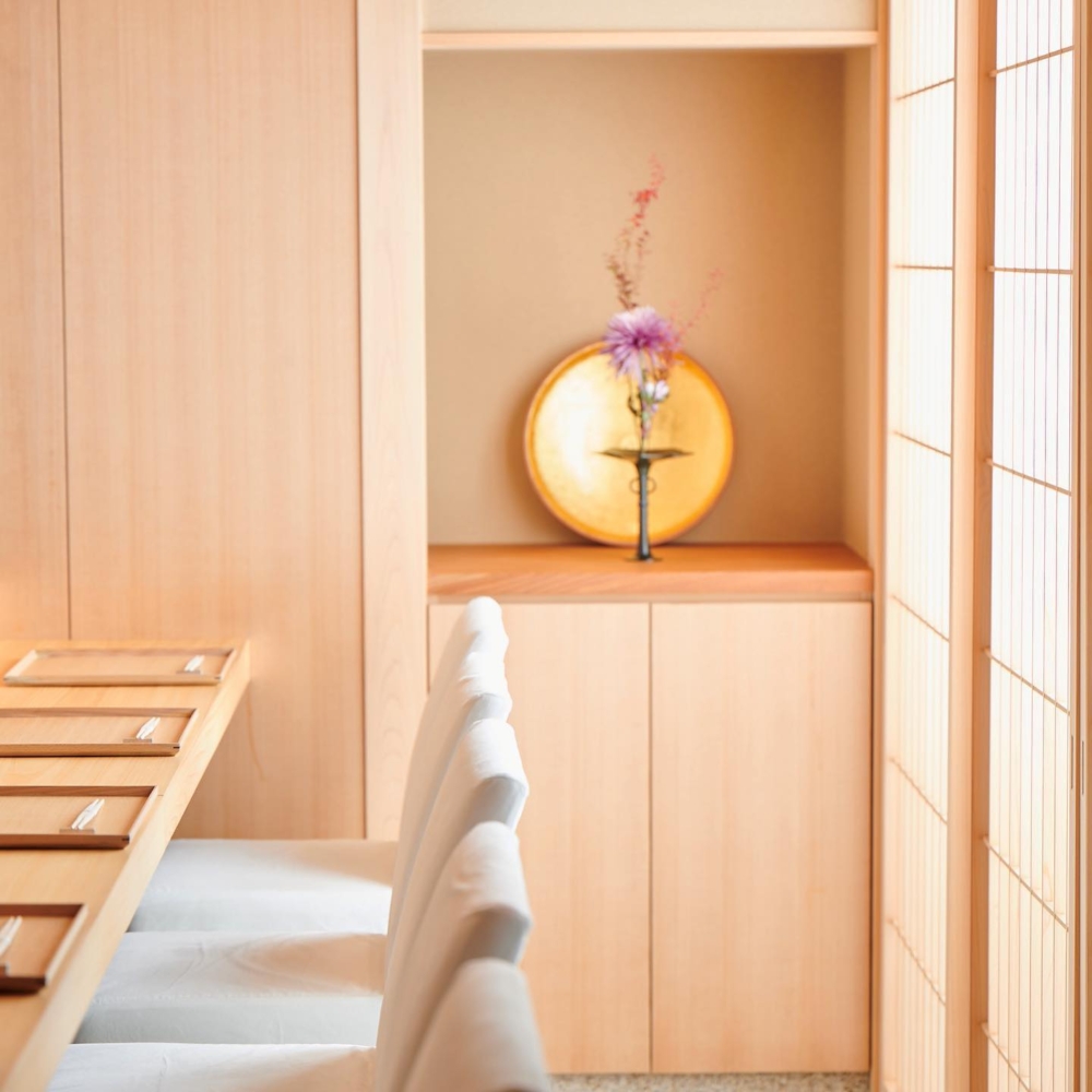 Sushi Kumogaku 被喻為「中環隱世壽司屋」，是喜歡靜謐氛圍的食客首選。