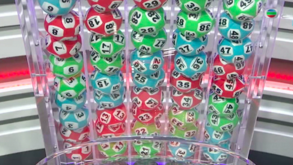 攪珠將於今晚（11月18日；星期二）舉行，今期頭獎基金高達4,300萬港元！