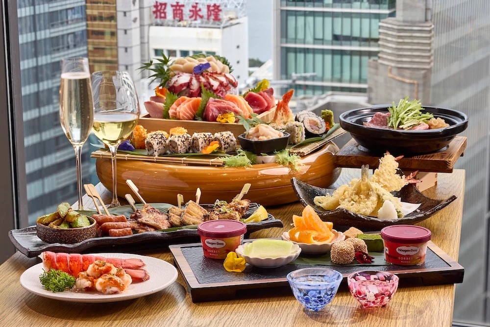 「FUMI JOE」由蘭桂坊集團打造，結合時尚氛圍與高級刺身放題體驗。