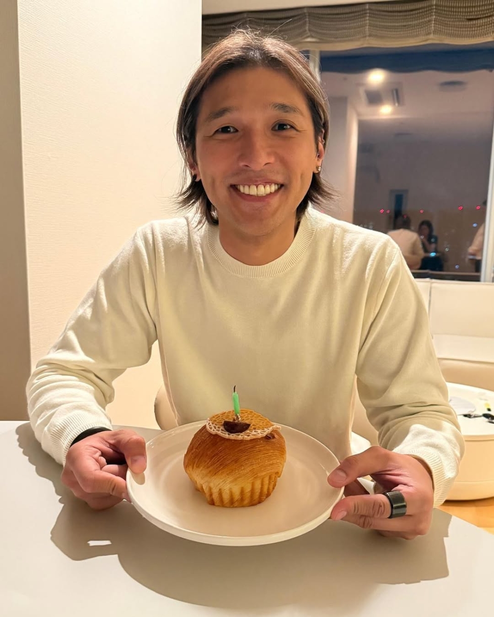 網友大爆黃又南兼職揸巴士月入原來頗可觀，可達$18000！