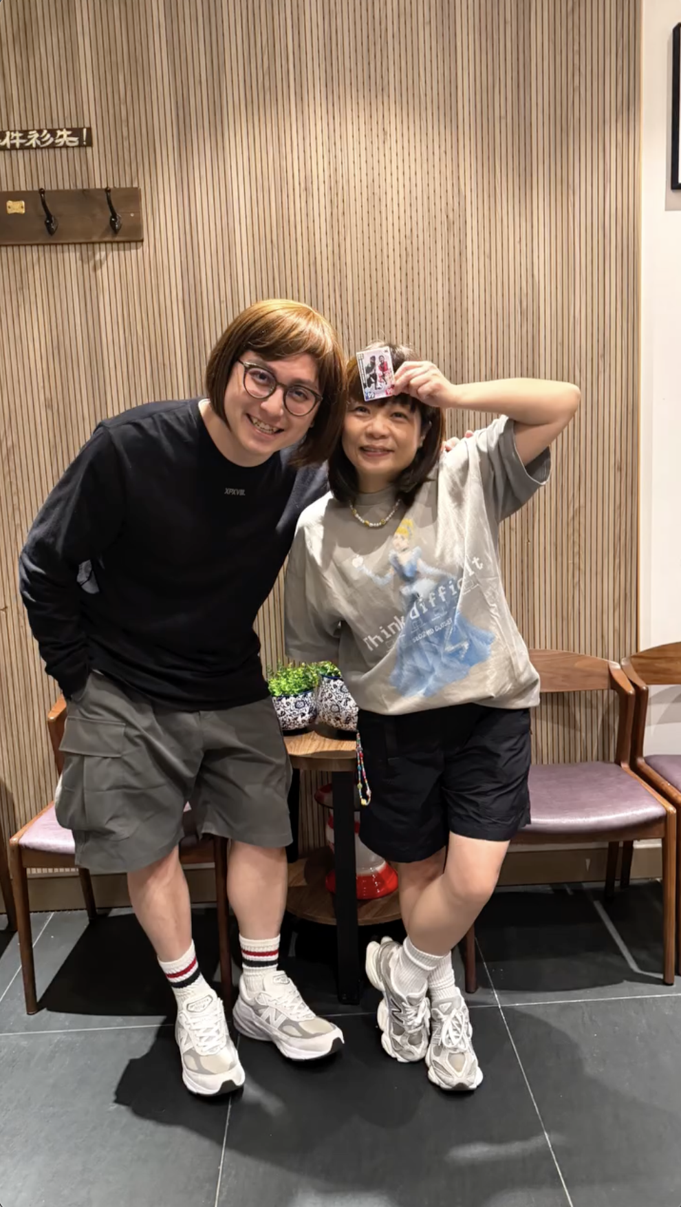 一眾DJ同事上週末就特別以「阮女仕財務自由晚宴」之名設宴歡送小儀！