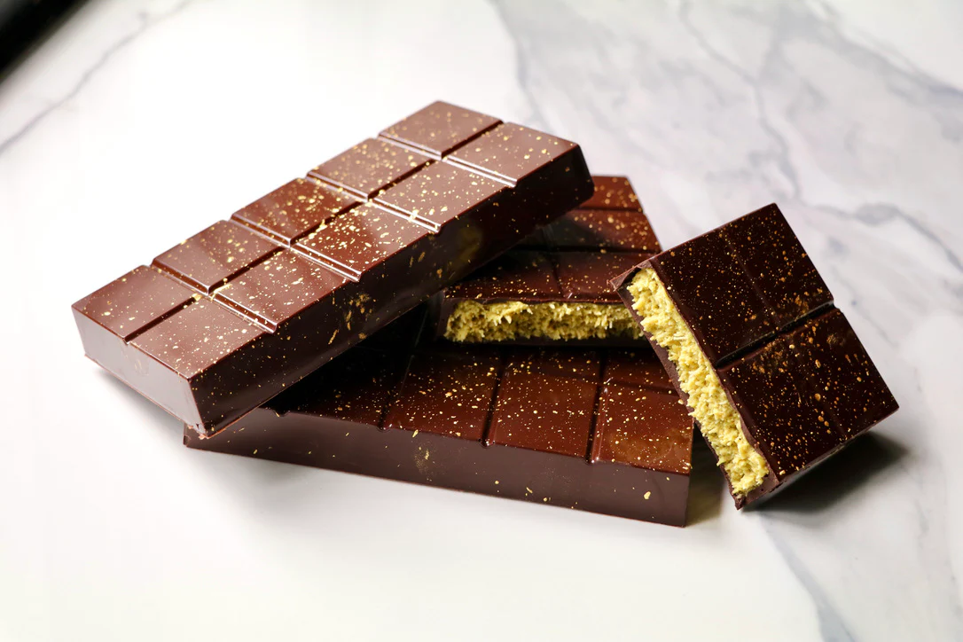 品牌將中東經典的開心果醬與Kataifi酥絲元素，融入多款自家「杜拜朱古力系列」作品。
