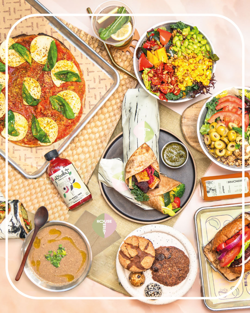 TREEHOUSE 是一家堅持使用天然、未經加工植物性食材的新派素食餐廳，致力以簡單烹調方式提供輕盈健康的素食體驗。 