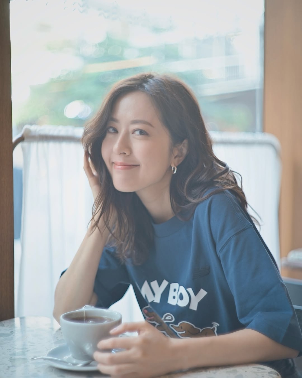 不過同時就有不少網友指出訪問片中的唐詩詠的確稍顯老態