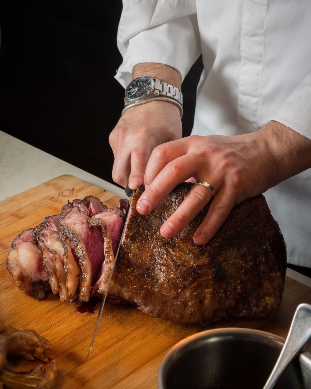 Porterhouse逢星期日至三推出$388「Rump & Roll」和牛放題，包含精緻三道菜晚餐及90分鐘任食澳洲和牛後腰蓋柳。