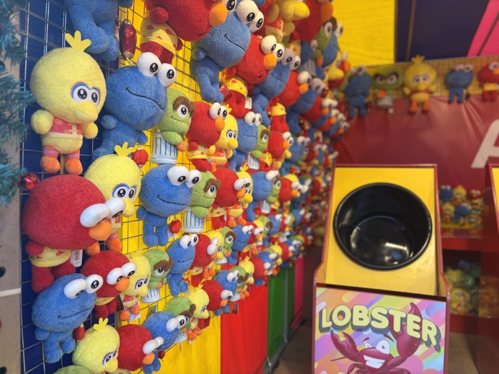 新年限定芝麻街公仔！