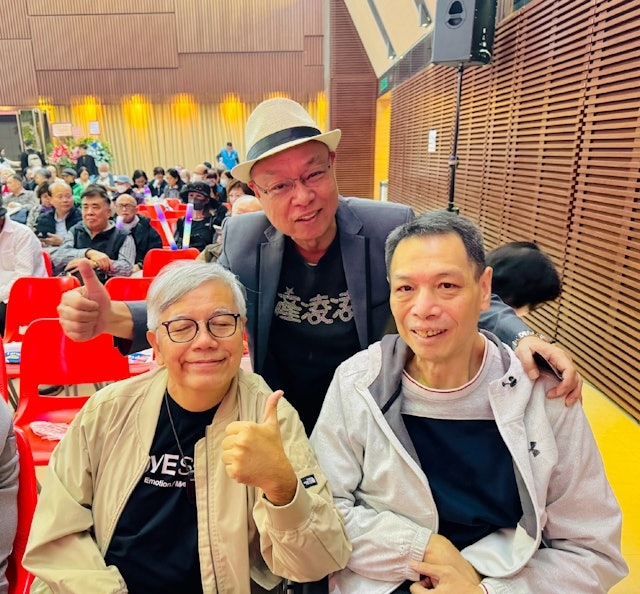 其後其家人安排他回港治療，經過長達三個月的治療後，情況才開始穩定