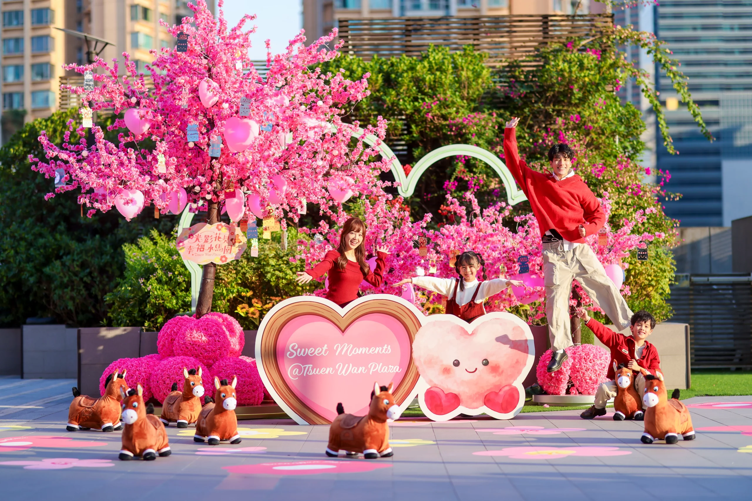 新年好去處2026｜荃灣廣場：20米光影大道/小朋友體驗光影泡泡溜冰